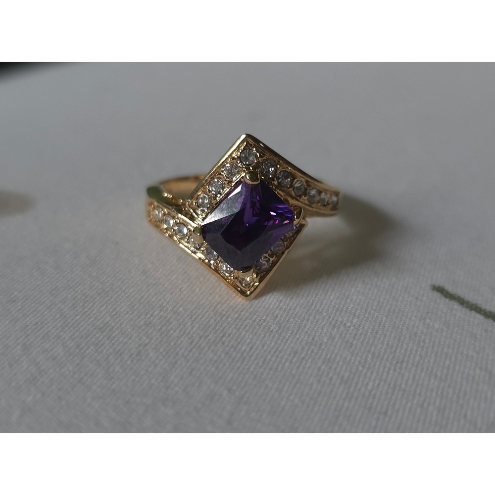 Art Deco Gold Tone Purple Amethyst Color Crystal Statement Cocktail Ring Size 10 - Picture 6 of 7